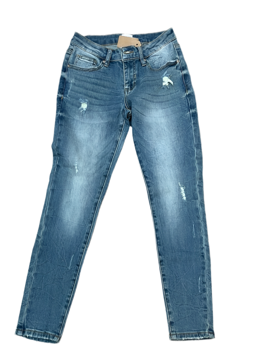 Distressed Mid Rise Skinny w Clean Hem Med Light